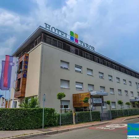 Tabor Hotel 3*