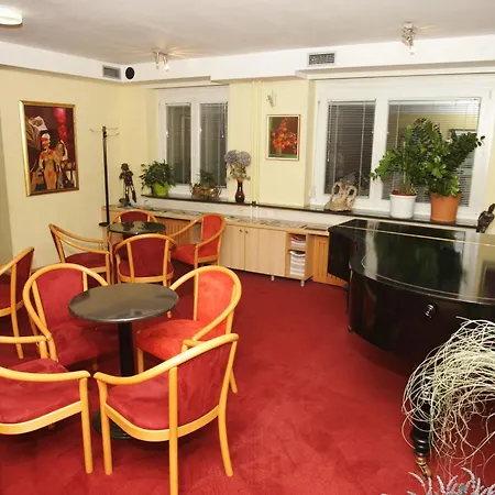 Tabor 3* Μαριμπόρ